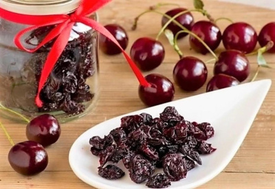 Вишня вяленая